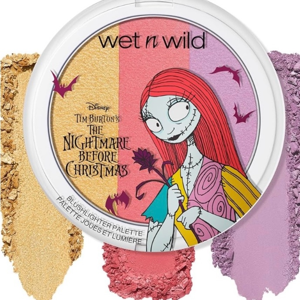wet n wild Nightmare Before Christmas Blushlighter Palette - Picture 2 of 4